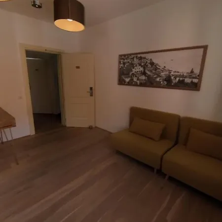 7rooms Bed & Breakfast