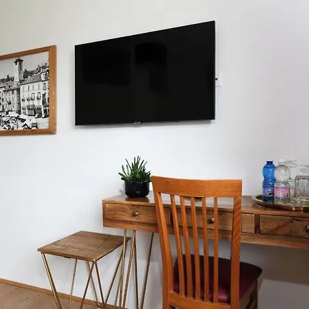 Bed & Breakfast 7rooms 3*