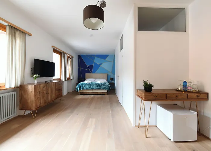 Nocleg ze śniadaniem 7rooms 3*