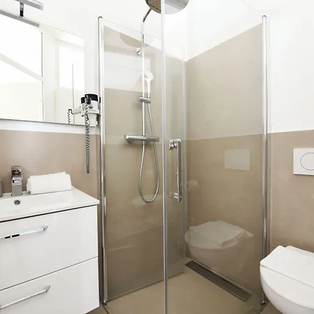 7rooms 3*